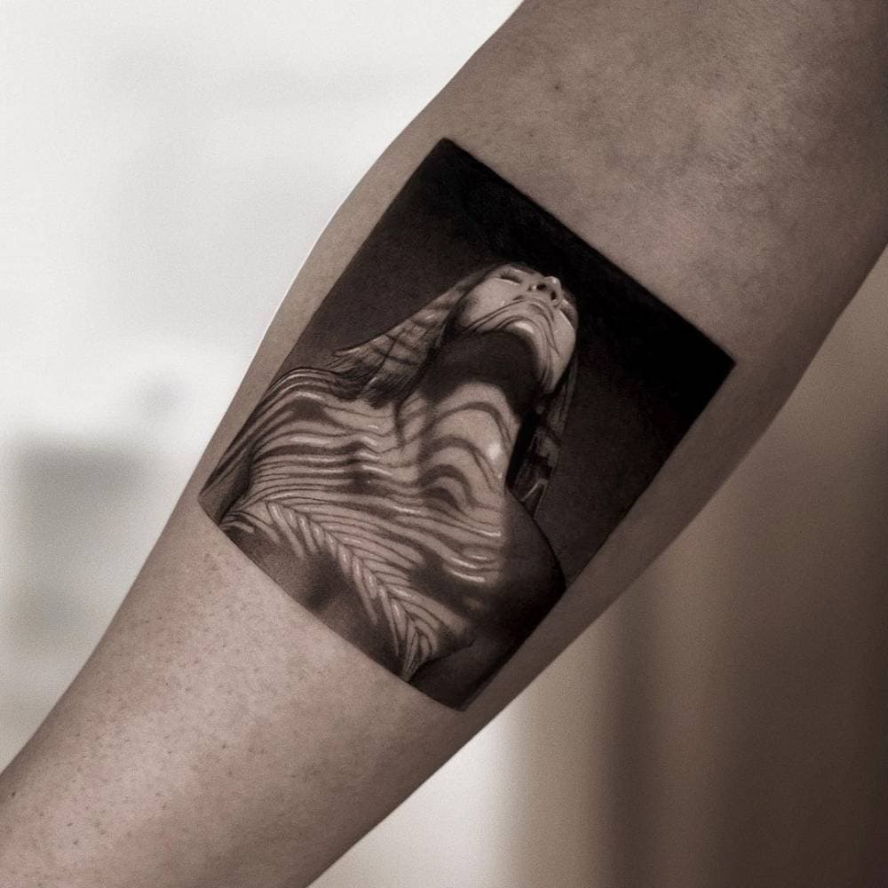 microrealism tattoo